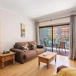 Rossi's Ap Apartamento *