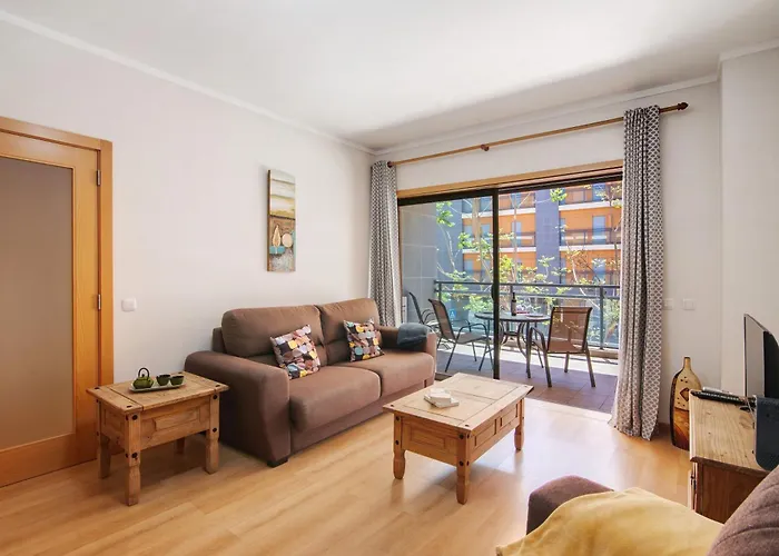 Rossi's Ap Appartement *